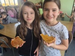 57238157912911859861426802900462190835601460n